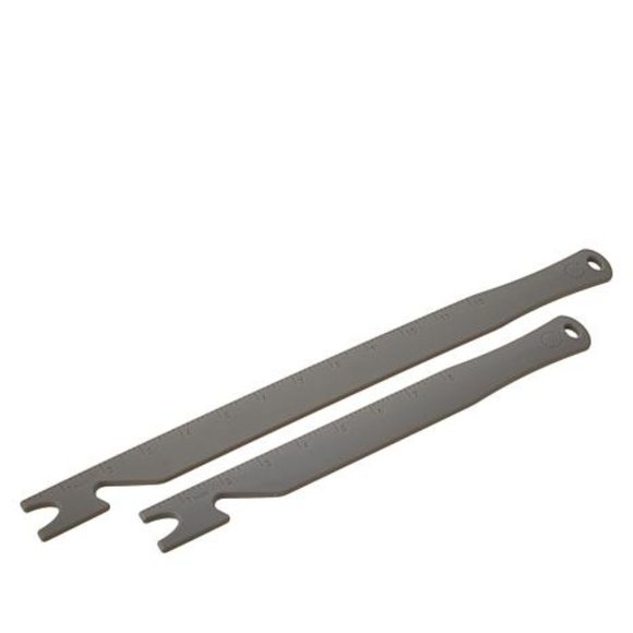 Curtis Stone 2-Piece Kitchen Ruler and Rack Puller Stone Gray NEW! - Picture 1 of 4